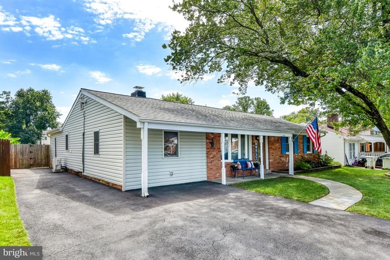 4125 Lees Corner Rd, Chantilly, VA 20151