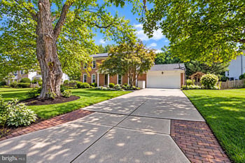 11709 Becket St, Potomac, MD 20854