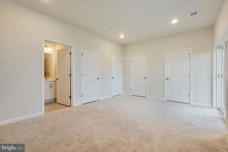 857 Amity St, Frederick, MD 21701
