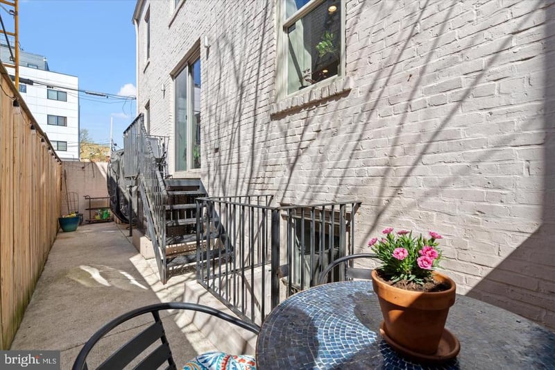 1436 Ogden St NW #3, Washington, DC 20010