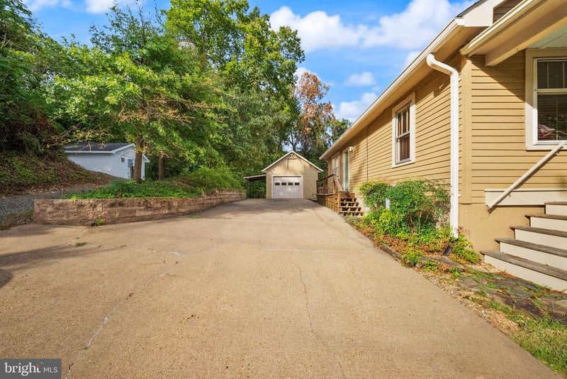125 Washington St, Fredericksburg, VA 22405