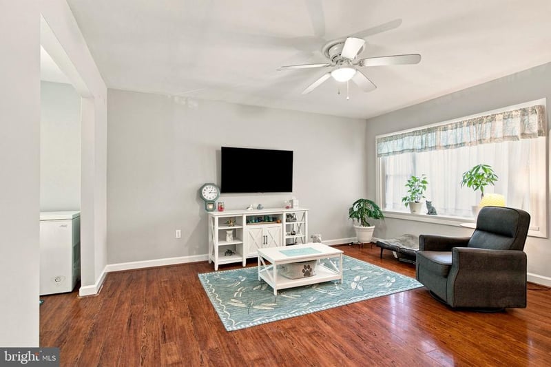 5256 Medwick Ct, Woodbridge, VA 22193