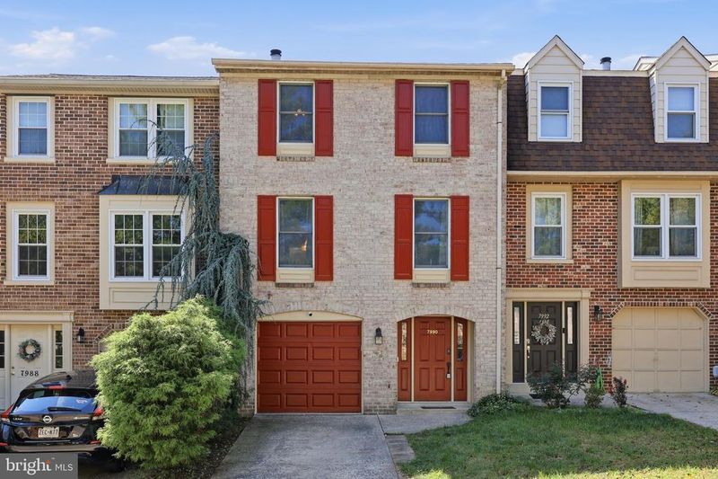 7990 Schooner Ct, Frederick, MD 21701