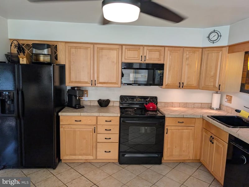 5201 Oahu Ct, Temple Hills, MD 20748