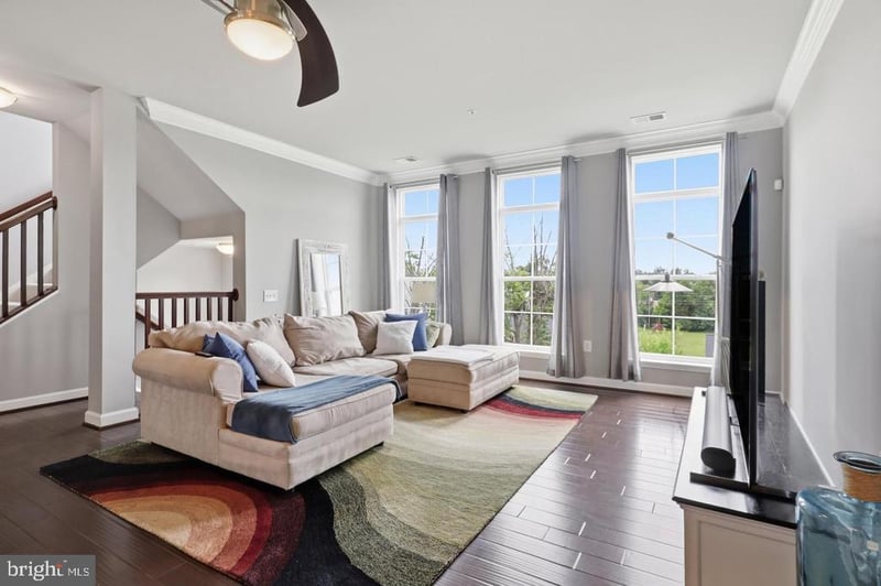 43509 Town Gate, Chantilly, VA 20152