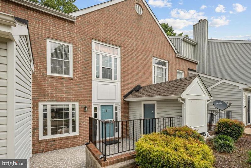 8682 Devon Hills Dr, Fort Washington, MD 20744