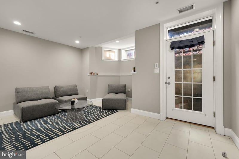 1135 6th St NW #1, Washington, DC 20001