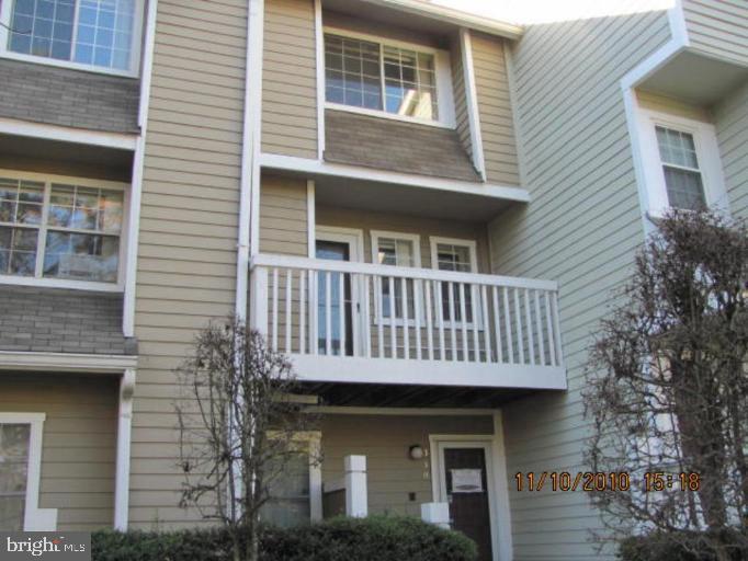 5800 Inman Cir #350, North Bethesda, MD 20852