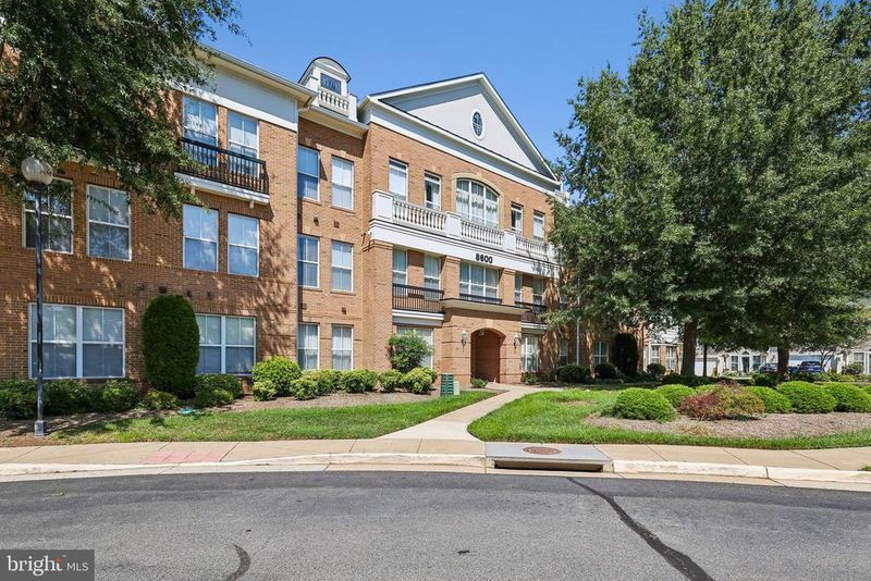 8600 Liberty Trl #204, Manassas, VA 20110