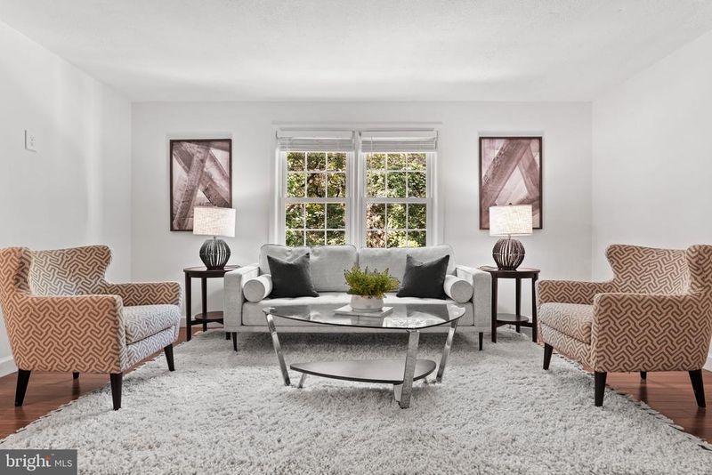 704 S Arlington Mill Dr #302, Arlington, VA 22204