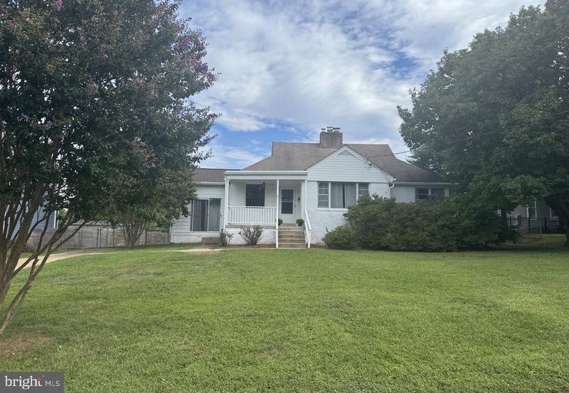 6528 Chesterfield Ave, Mclean, VA 22101