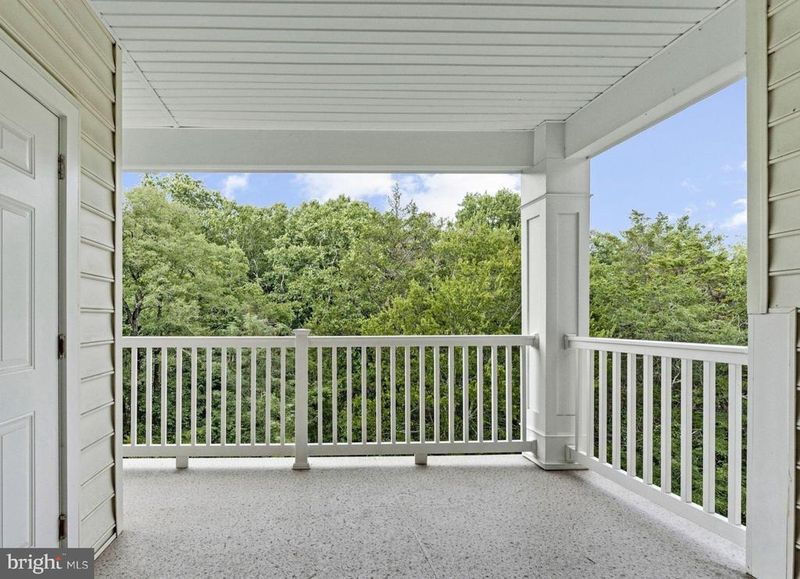 15140 Heather Mill Ln #404, Haymarket, VA 20169