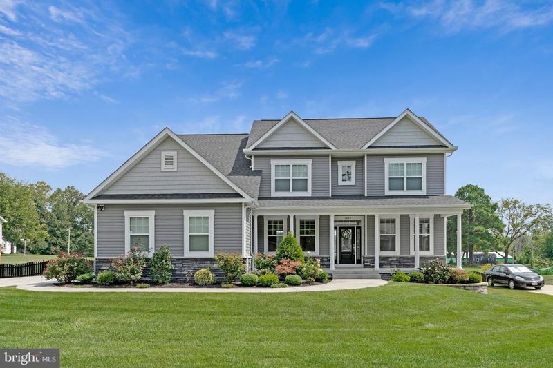 11889 Bradley Forest Rd, Manassas, VA 20112