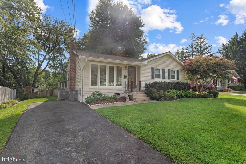 3 Wesley Ct, Rockville, MD 20850