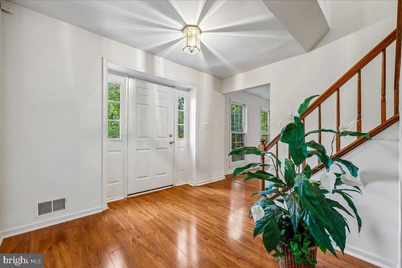500 Norcross Way, Silver Spring, MD 20904