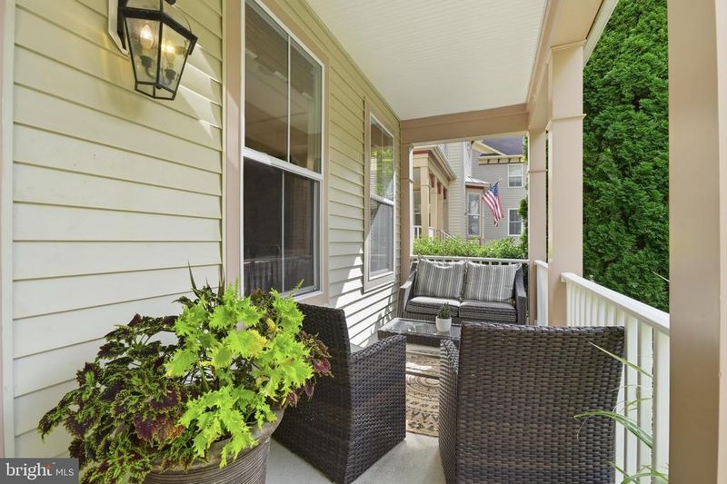 3832 Braveheart Dr, Frederick, MD 21704