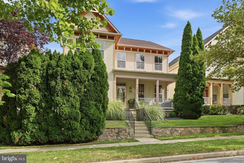 3832 Braveheart Dr, Frederick, MD 21704