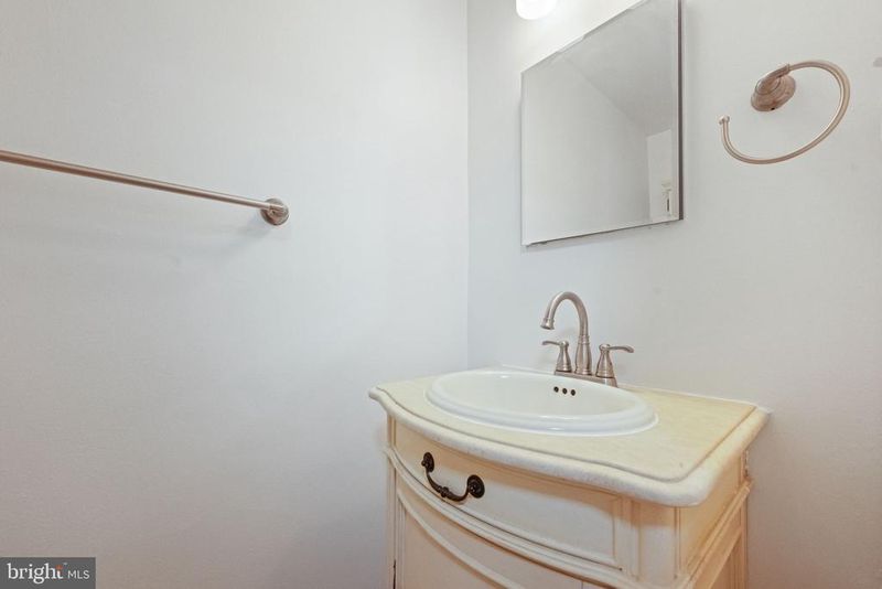 1669 Columbia Rd NW #2ND, Washington, DC 20009