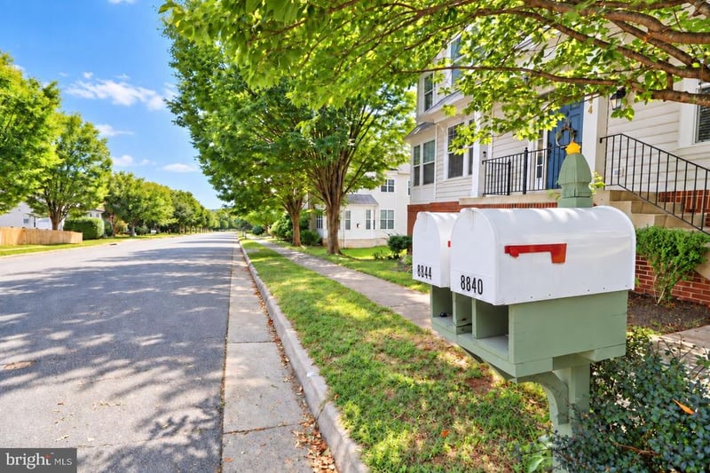 8844 Song Sparrow Dr, Gainesville, VA 20155