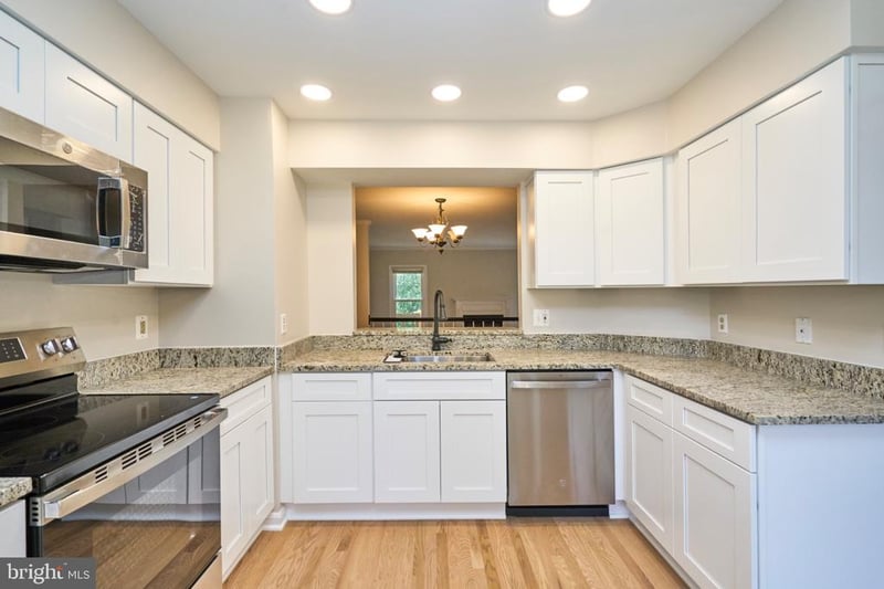 6319 Mary Todd Ct, Centreville, VA 20121