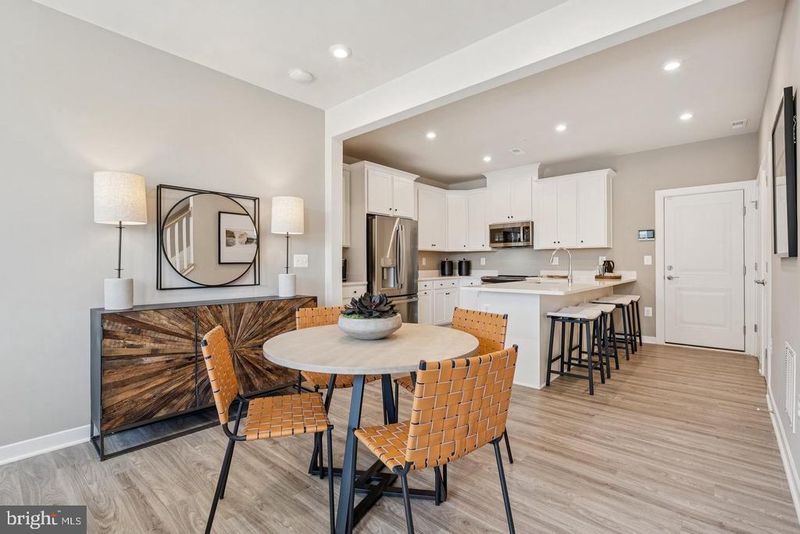 13834 Quartz Ave, Woodbridge, VA 22193