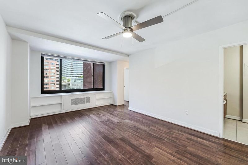 1021 Arlington Blvd #617, Arlington, VA 22209