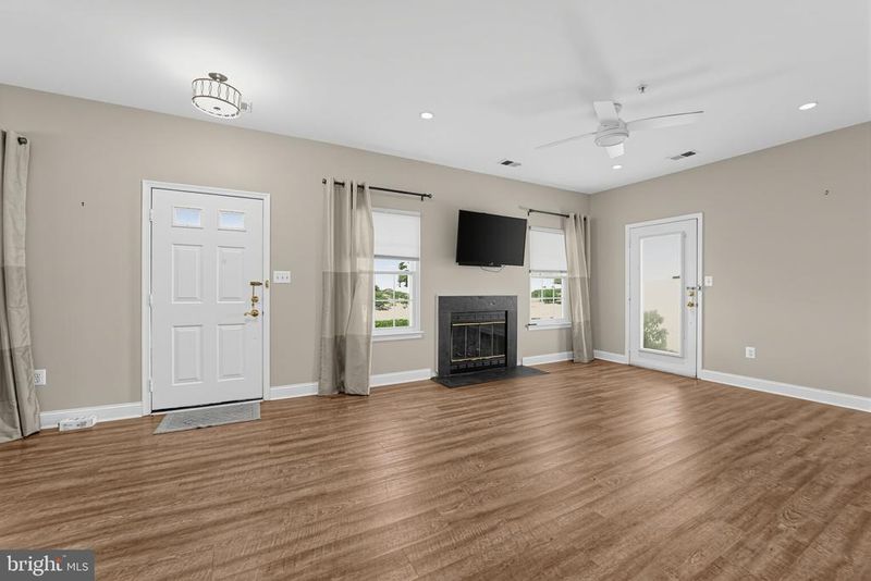 1416 Nestlewood Ct, Crofton, MD 21114