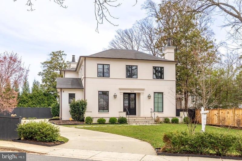 7613 Glenbrook Rd, Bethesda, MD 20814