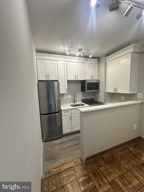 1 Scott Cir NW #712, Washington, DC 20036