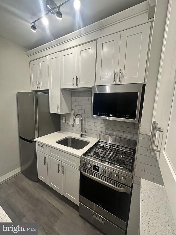 1 Scott Cir NW #712, Washington, DC 20036