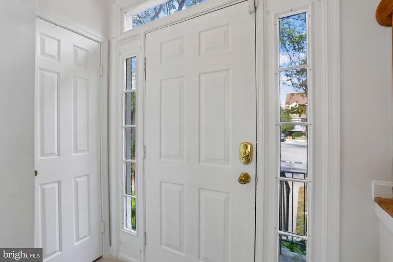 13148 Kara Ln, Silver Spring, MD 20904