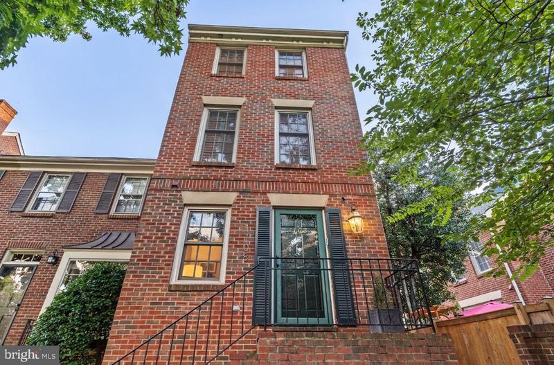 1108 Michigan Ct, Alexandria, VA 22314