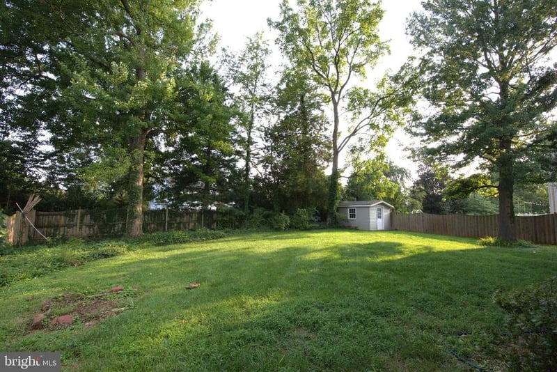 6933 Tyndale St, Mclean, VA 22101