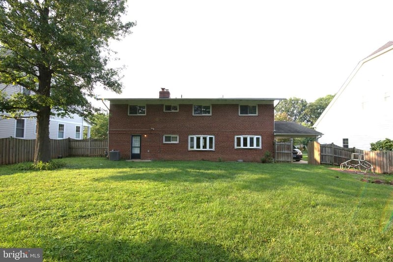 6933 Tyndale St, Mclean, VA 22101