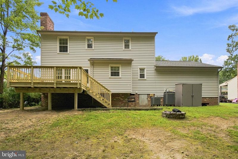 3007 Lusitania Dr, Stafford, VA 22554