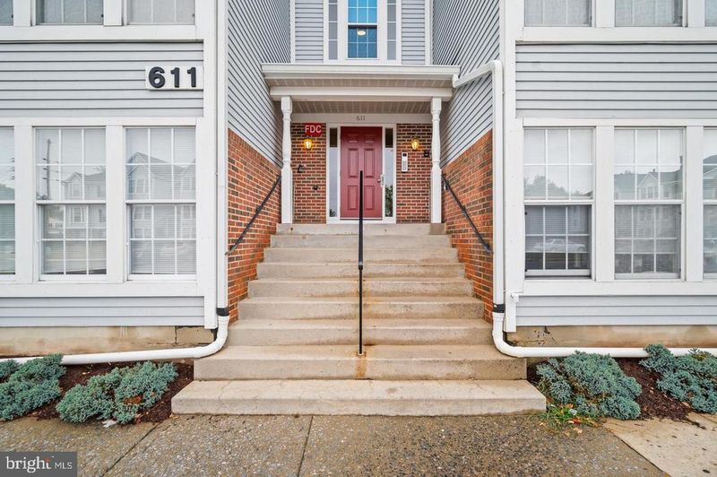 611 Himes Ave #109, Frederick, MD 21703