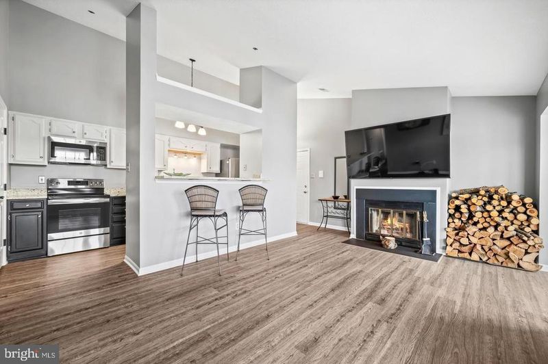 611 Himes Ave #109, Frederick, MD 21703