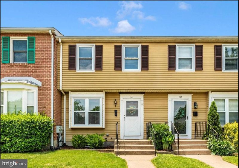 381 W Thornhill, Frederick, MD 21703