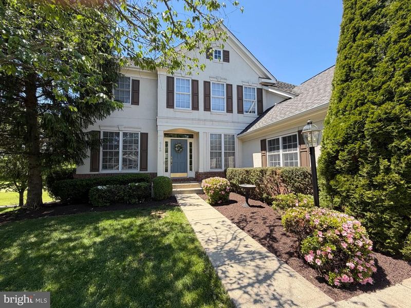 6148 Michener Dr, Haymarket, VA 20169