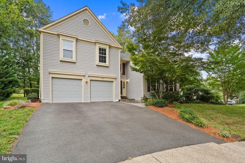 6414 Bromfield Trce, Centreville, VA 20120