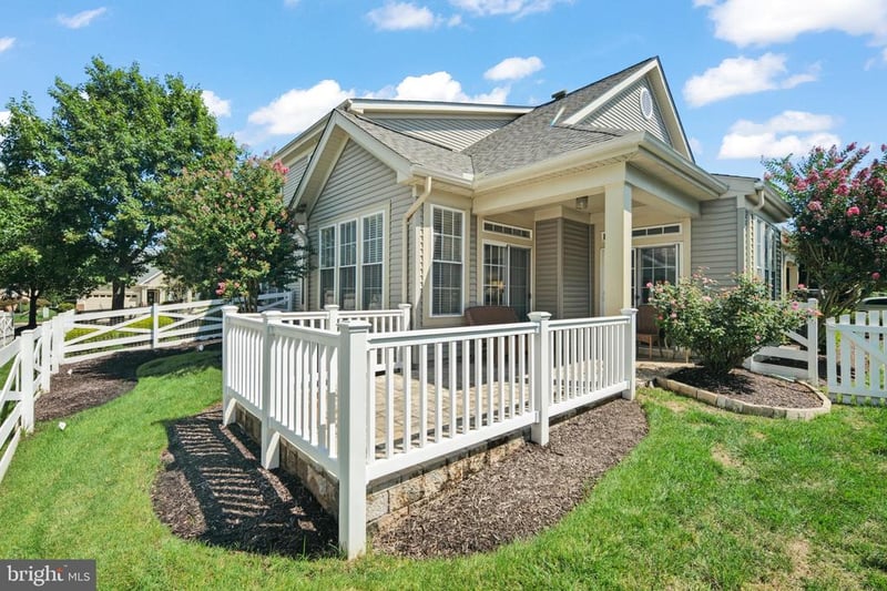 6322 Anoka Way, Gainesville, VA 20155