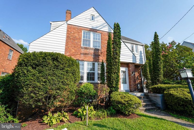 710 Wayne Ave, Silver Spring, MD 20910