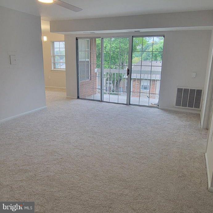 1944 Kennedy Dr #203, Mclean, VA 22102