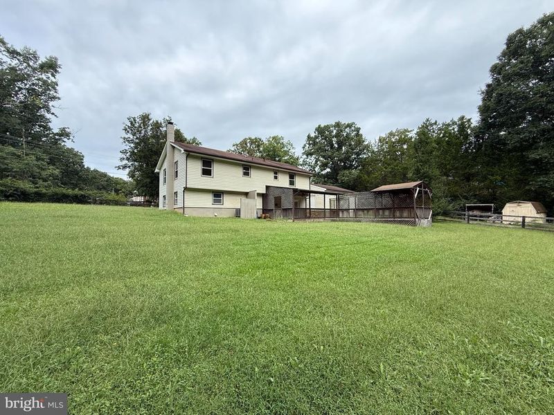 491 Cropp Rd, Fredericksburg, VA 22406