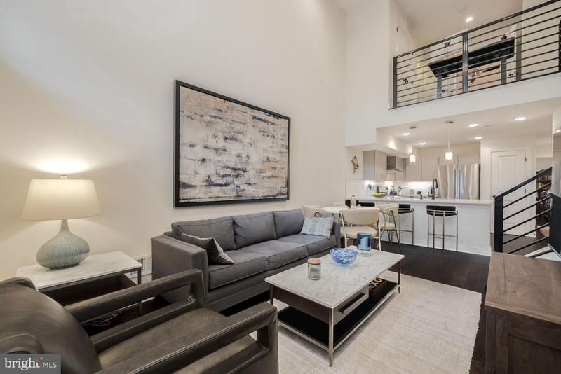 1433 K St SE #101, Washington, DC 20003