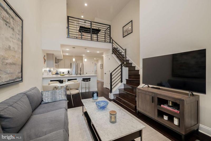 1433 K St SE #101, Washington, DC 20003