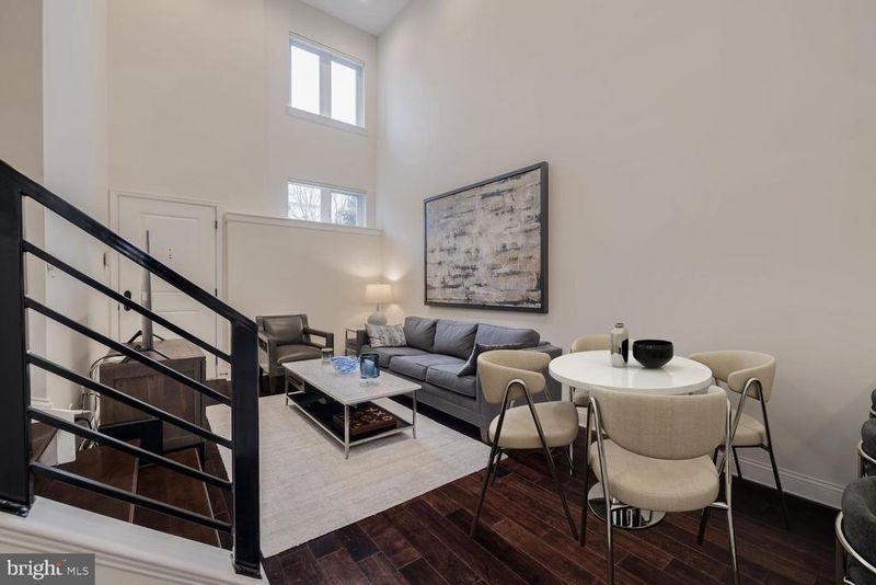 1433 K St SE #101, Washington, DC 20003