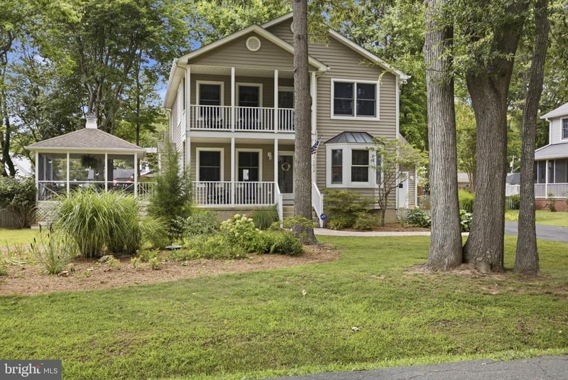 5634 Dartmouth St, Churchton, MD 20733