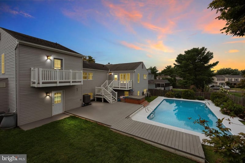 13341 Jasper Ct, Fairfax, VA 22033