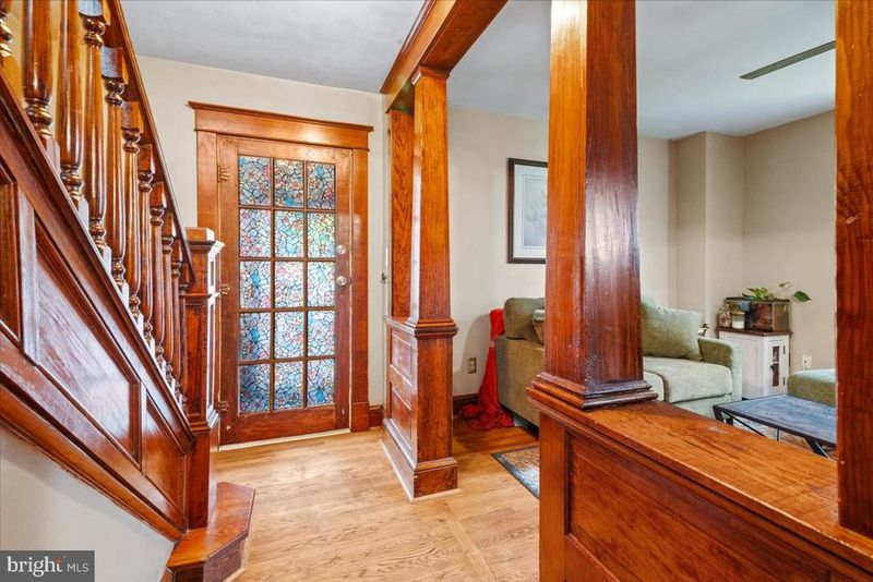 11 E H St, Brunswick, MD 21716